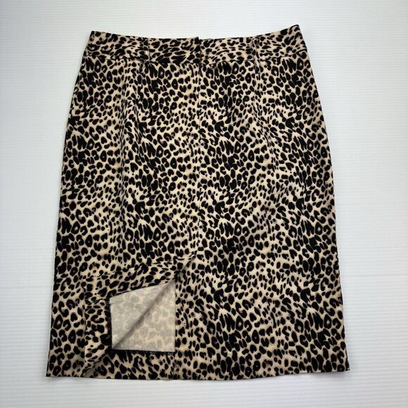 D.F.A. New York Leopard Skirt Size 10 Pencil Straight Back Slit Knee Length - Picture 3 of 7